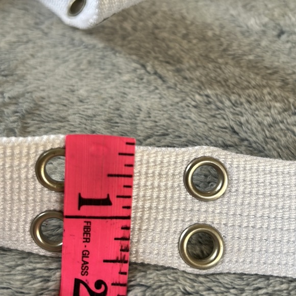✨Unisex White Double Grommet Fabric Belt - Picture 6 of 8